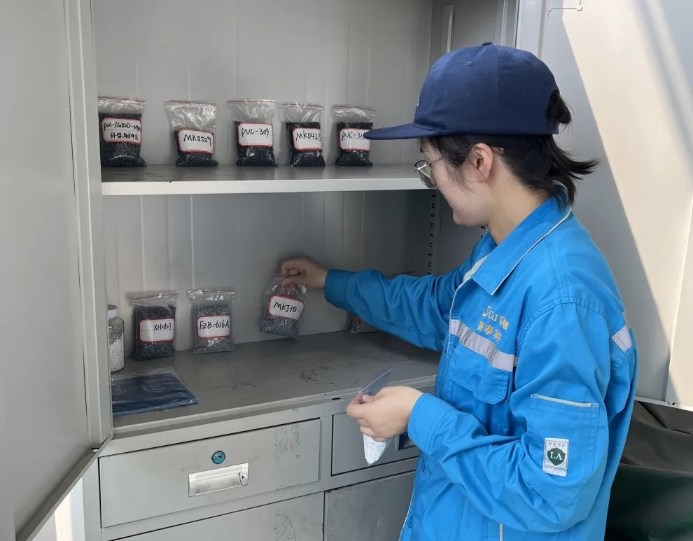 1756695546442538.jpg 1756695546442538.jpg